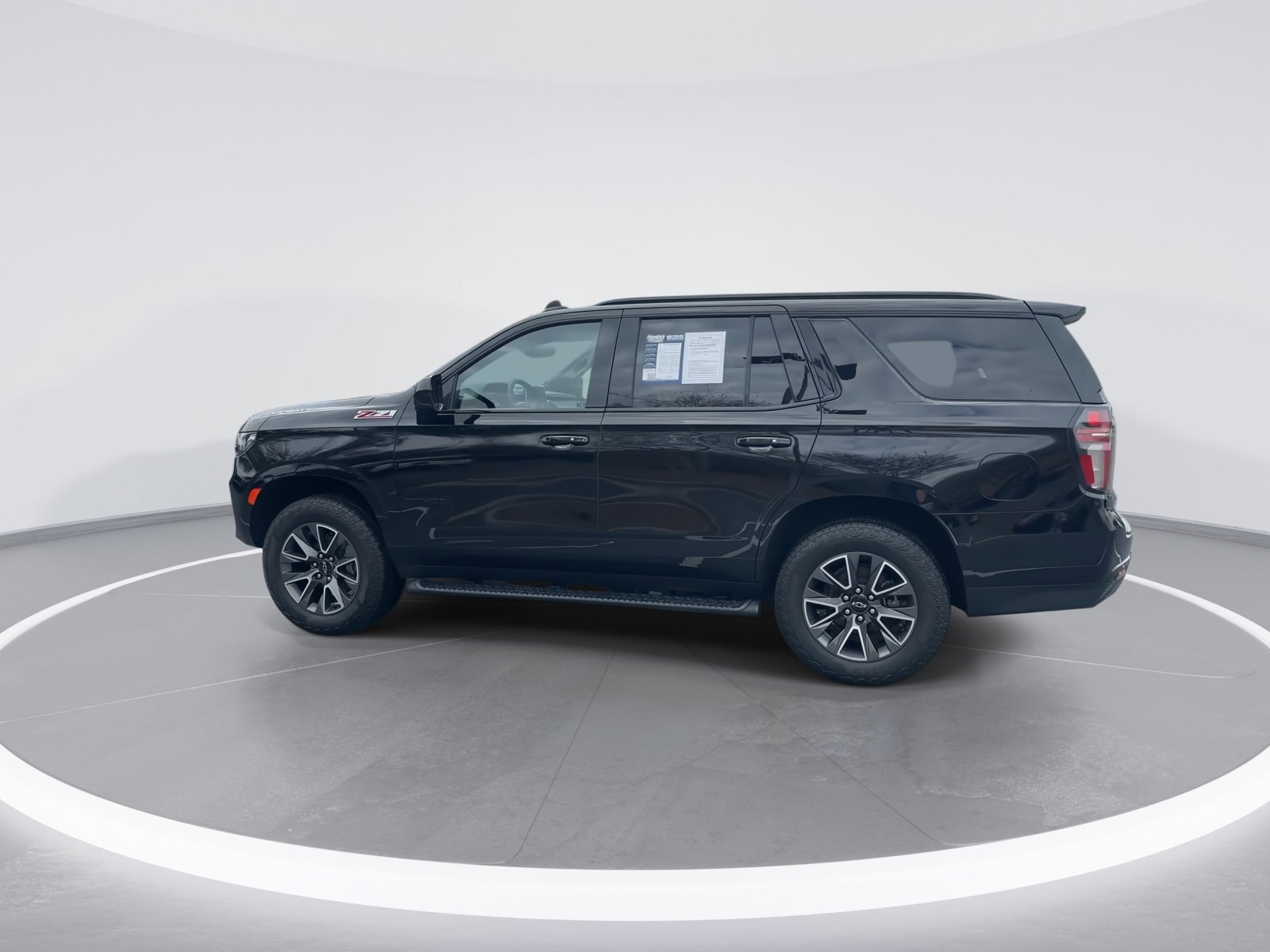 2023 Chevrolet Tahoe Z71 photo 4