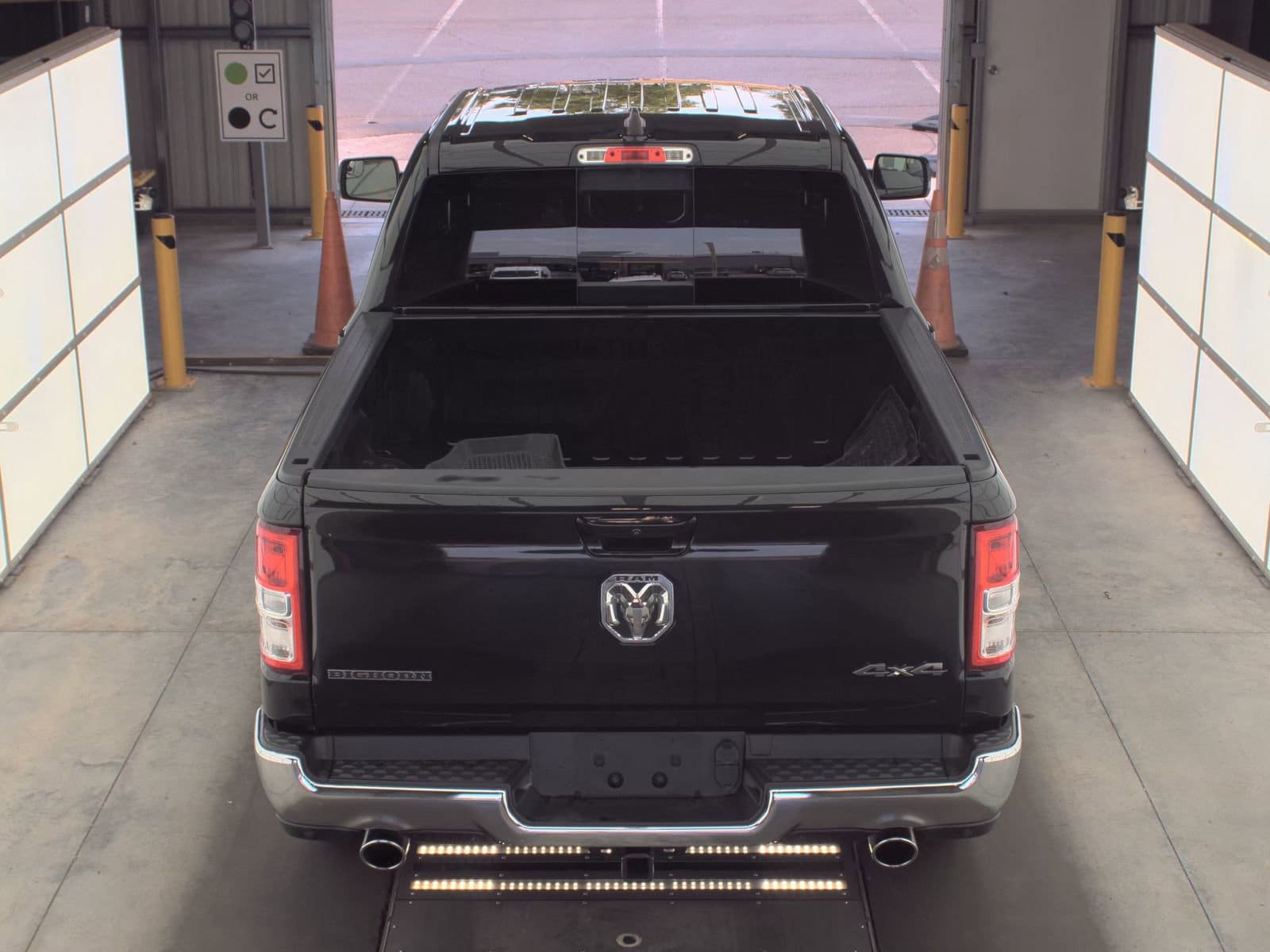 2022 Ram 1500 Big Horn photo 6