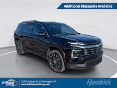 2026 Chevrolet Traverse LT SUV