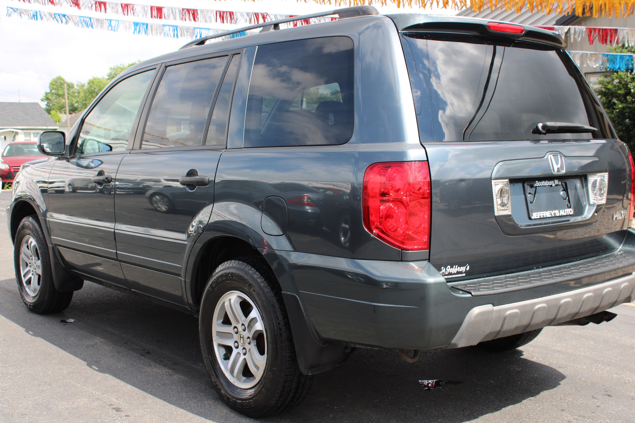 2005 Honda Pilot EX-L photo 2