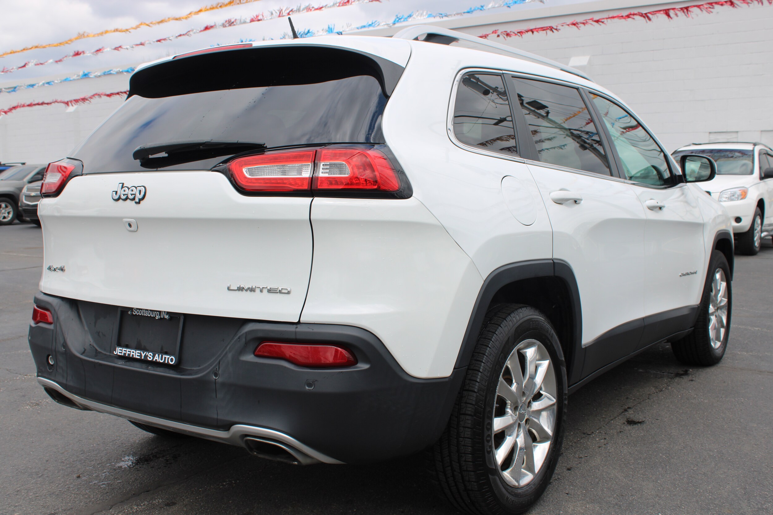 2015 Jeep Cherokee Limited photo 3