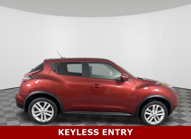 Used 2015 Nissan JUKE SL with VIN JN8AF5MV7FT554878 for sale in Fairfield, OH