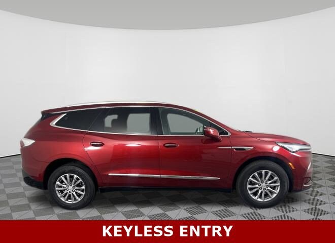 2024 Buick Enclave Premium photo 2