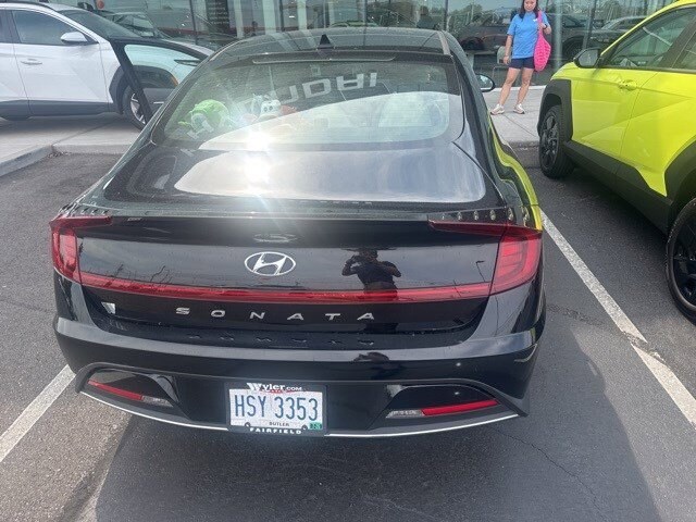 2023 Hyundai Sonata SE photo 2