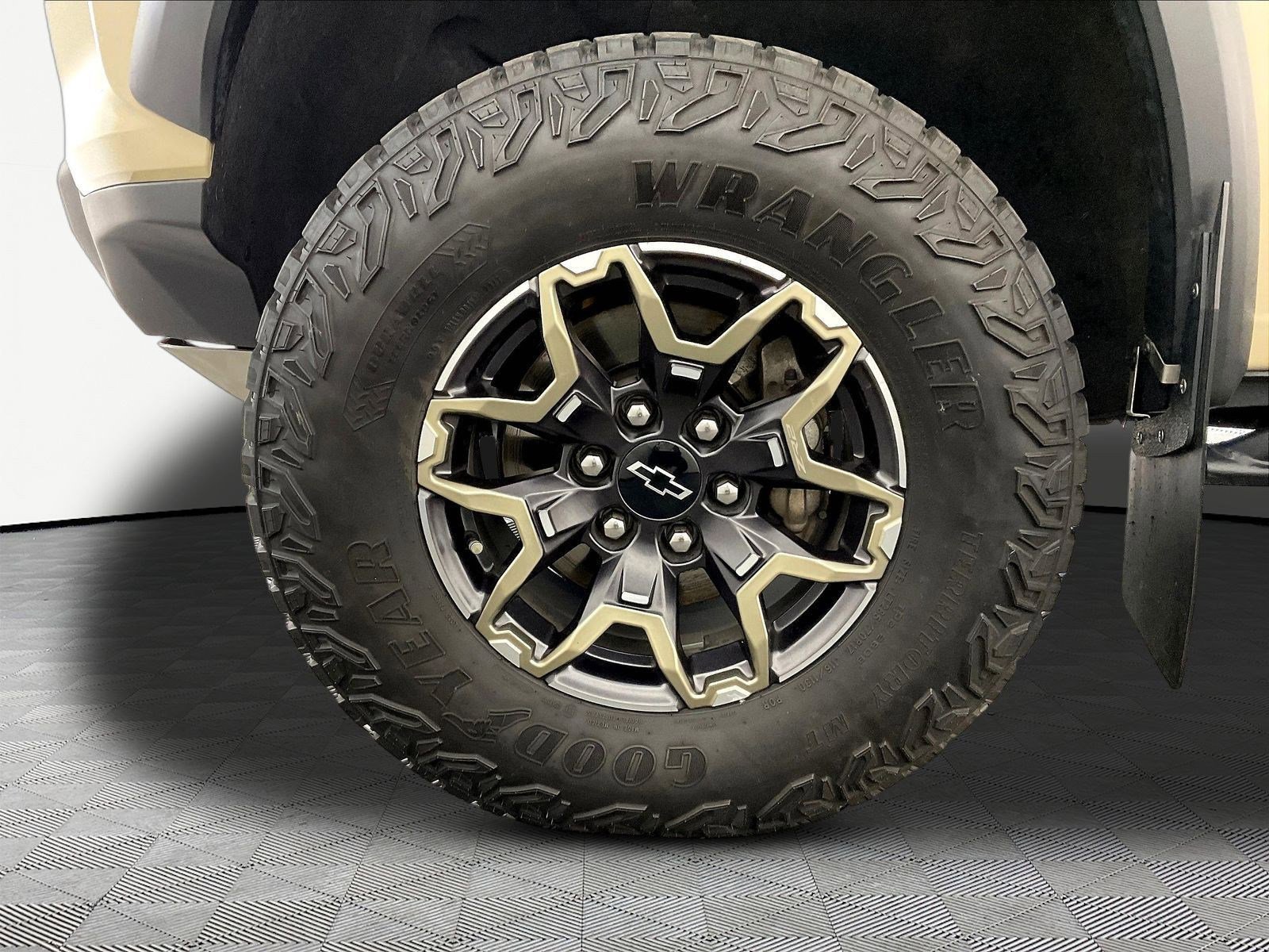 2024 Chevrolet Colorado ZR2 - Photo 33