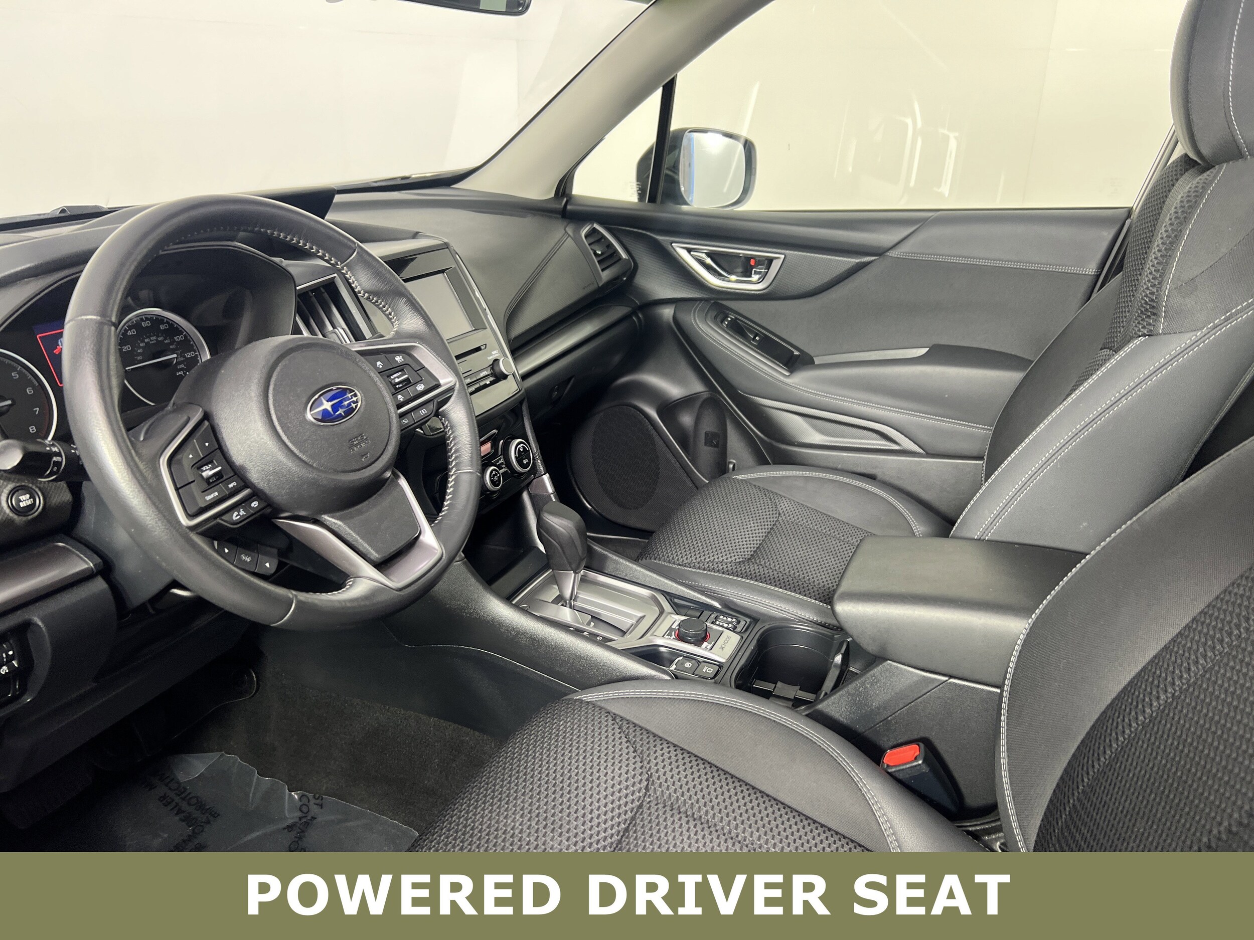 2022 Subaru Forester Premium photo 3