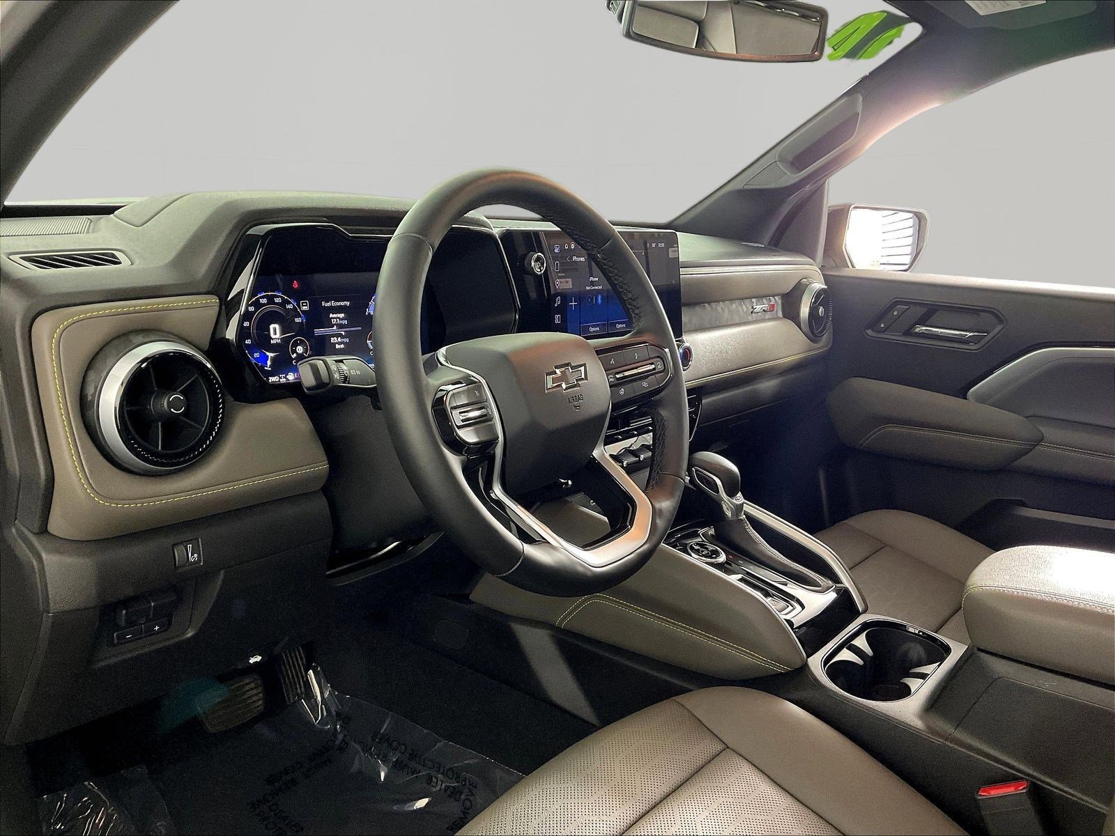 2024 Chevrolet Colorado ZR2 - Photo 17