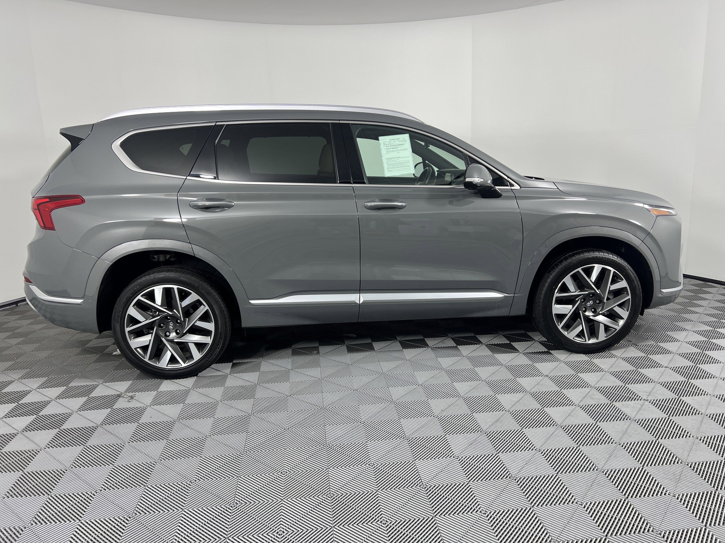 2023 Hyundai Santa Fe Calligraphy photo 2