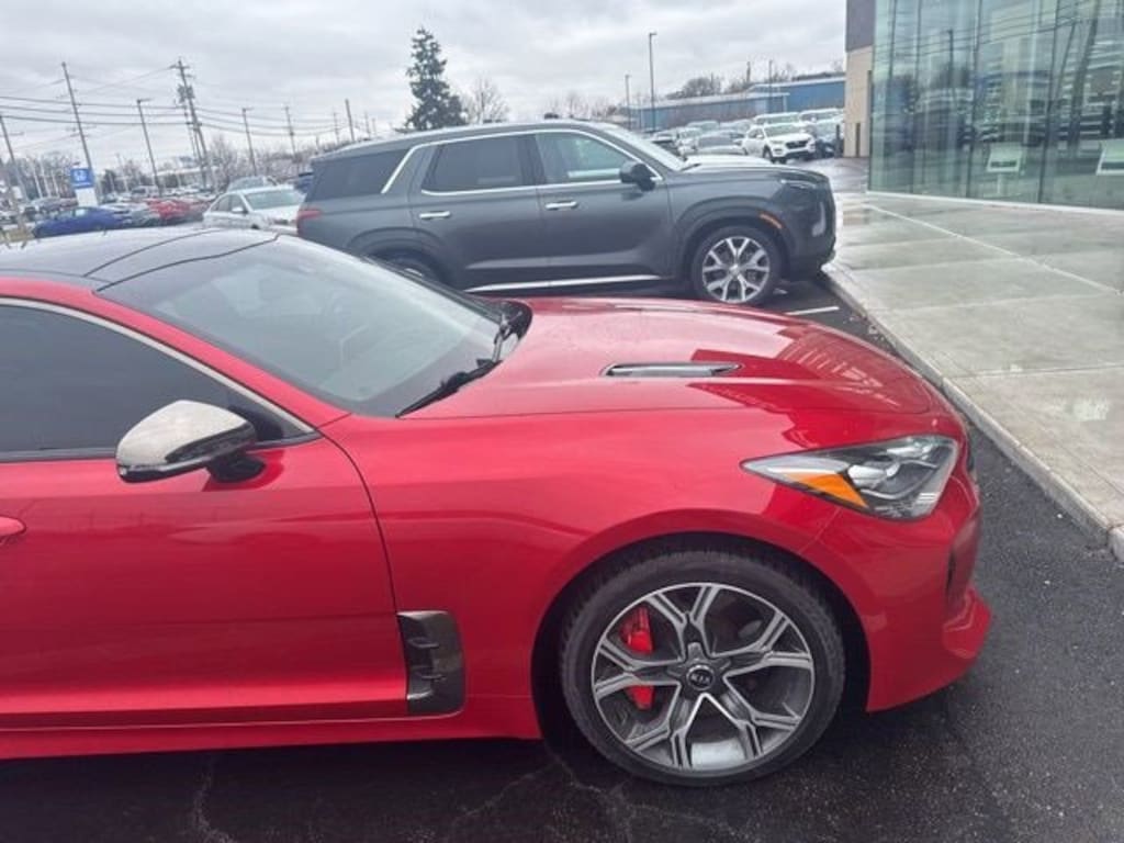Used 2018 Kia Stinger GT2 Sedan