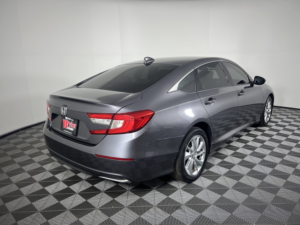 Used 2018 Honda Accord LX Sedan