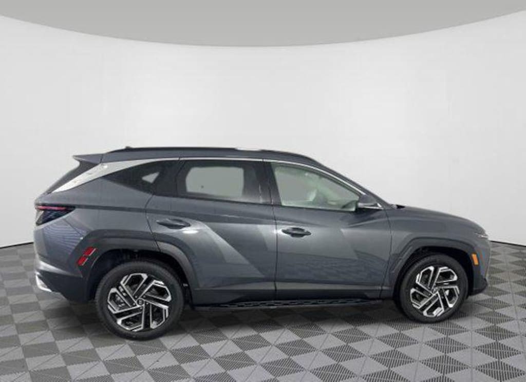New 2026 Hyundai Tucson Limited AWD SUV
