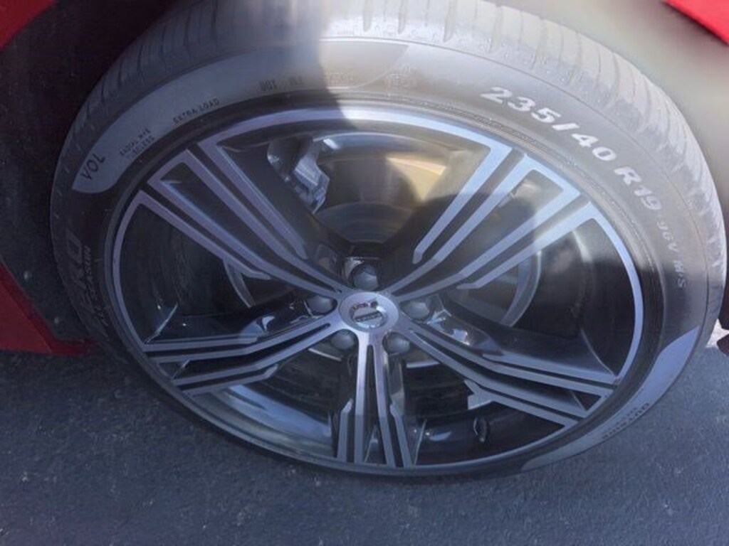 Used 2019 Volvo S60 T6 Inscription Sedan