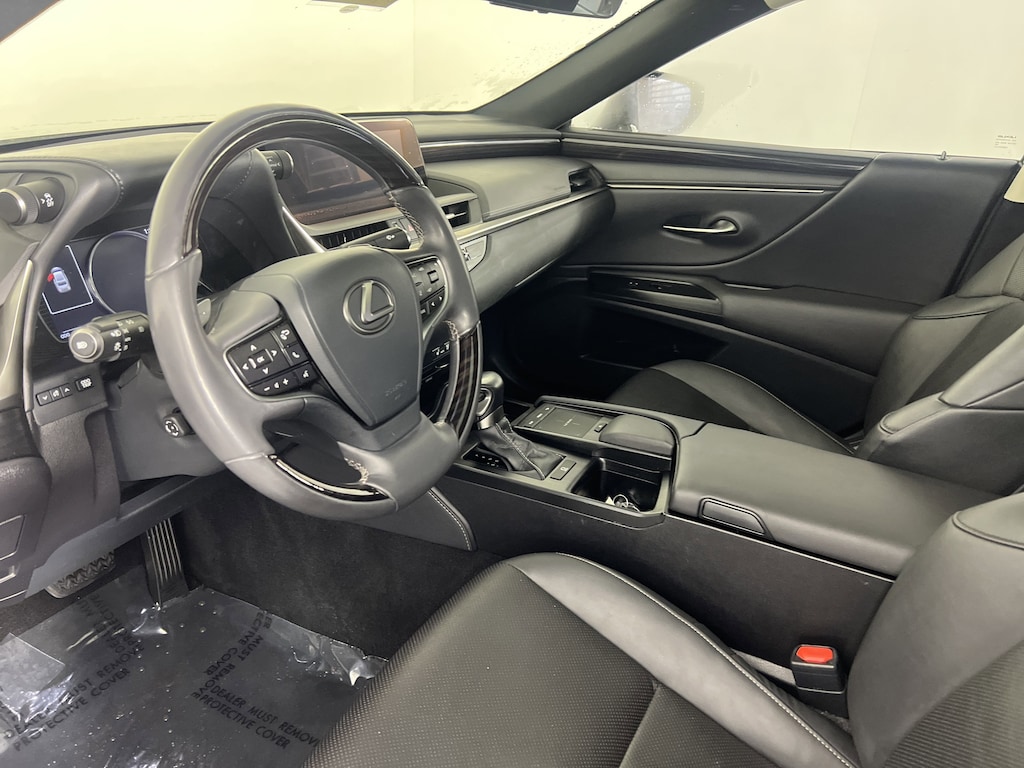 Used 2021 Lexus ES 250 Sedan