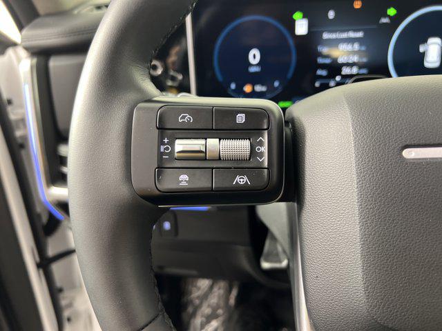 2026 Hyundai Santa Fe Limited - Photo 23