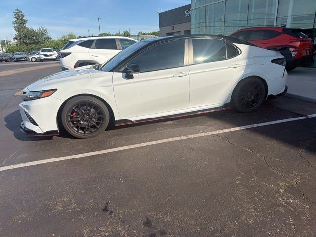 2021 Toyota Camry TRD - Photo 12