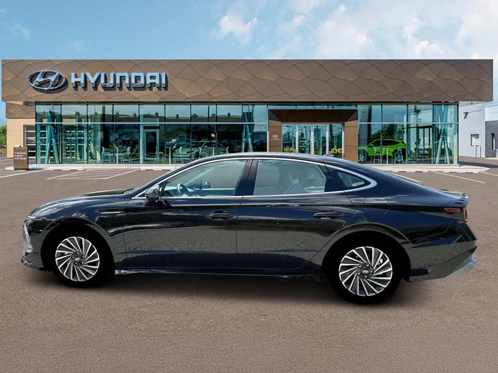 New 2026 Hyundai Sonata Hybrid SEL Sedan