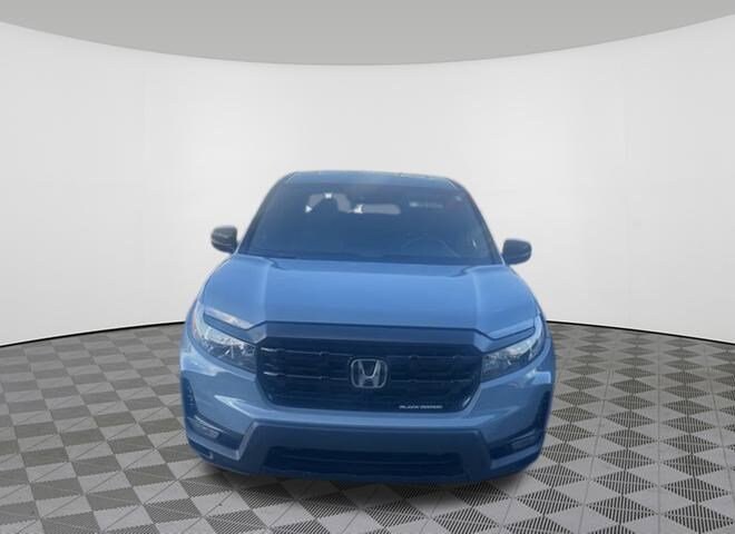 2025 Honda Ridgeline Black Edition photo 4