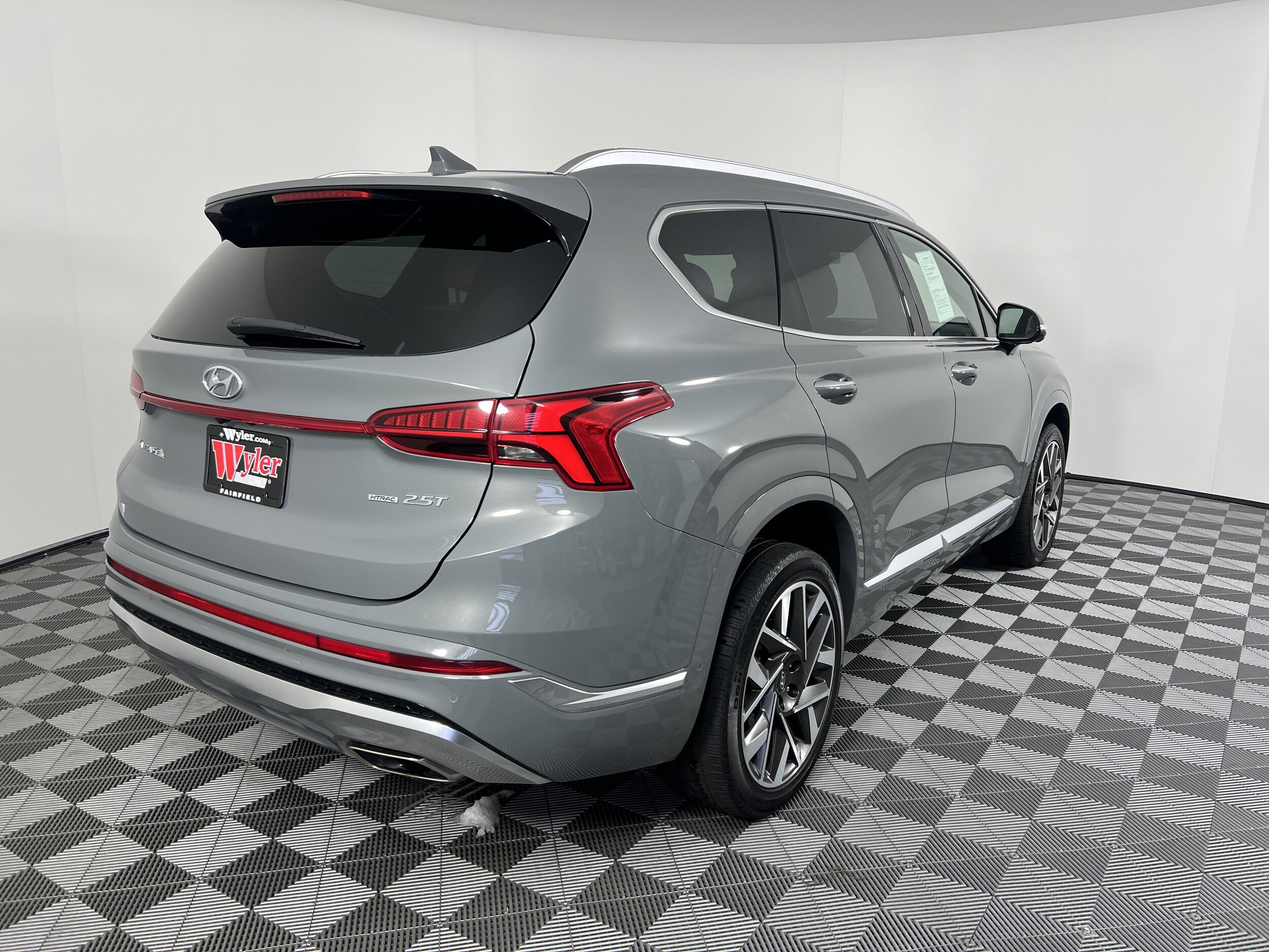 2023 Hyundai Santa Fe Calligraphy photo 3