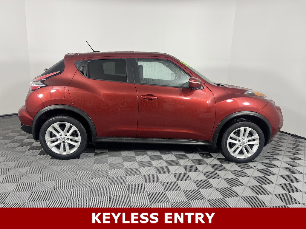 Used 2015 Nissan Juke SL SUV