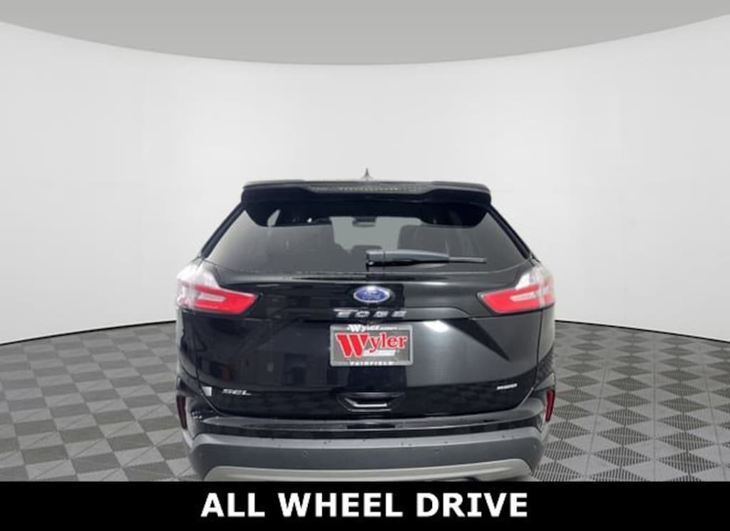 Used 2023 Ford Edge SUV