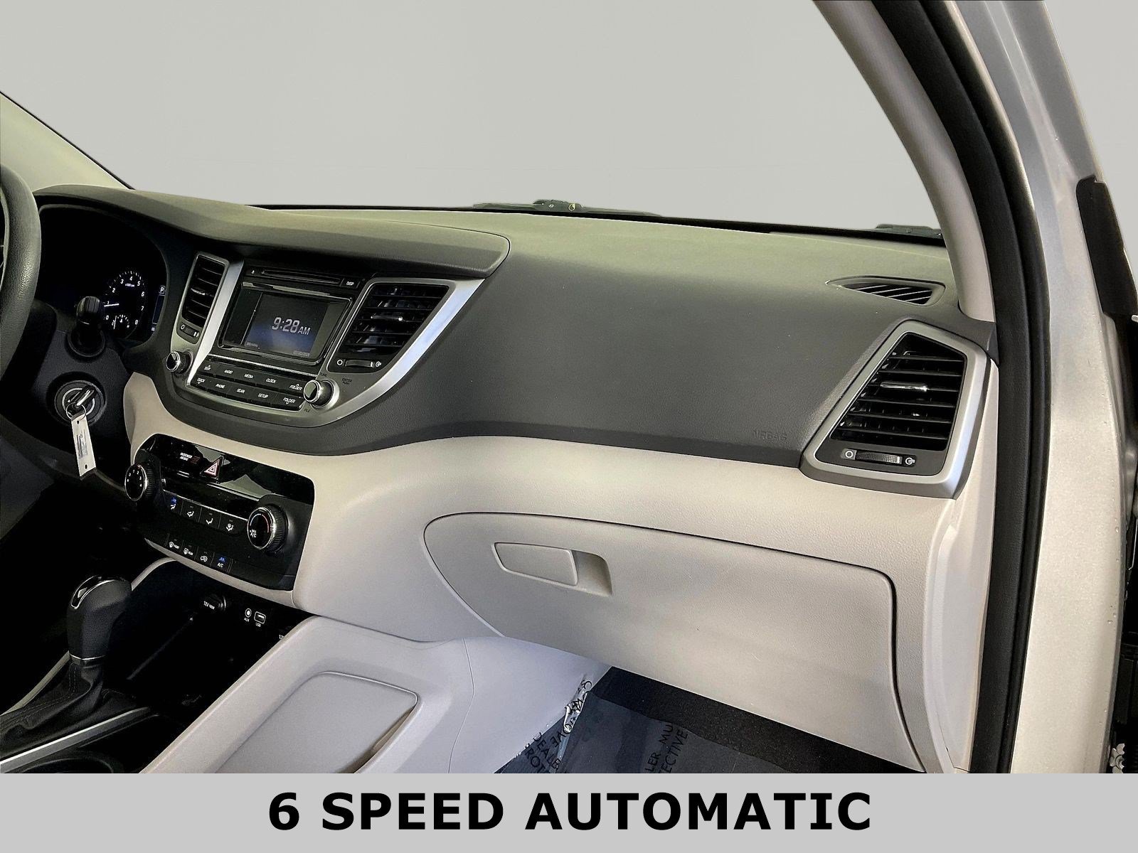 2018 Hyundai Tucson SE - Photo 29