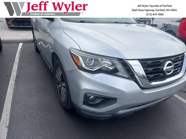 2018 Nissan Pathfinder SUV 