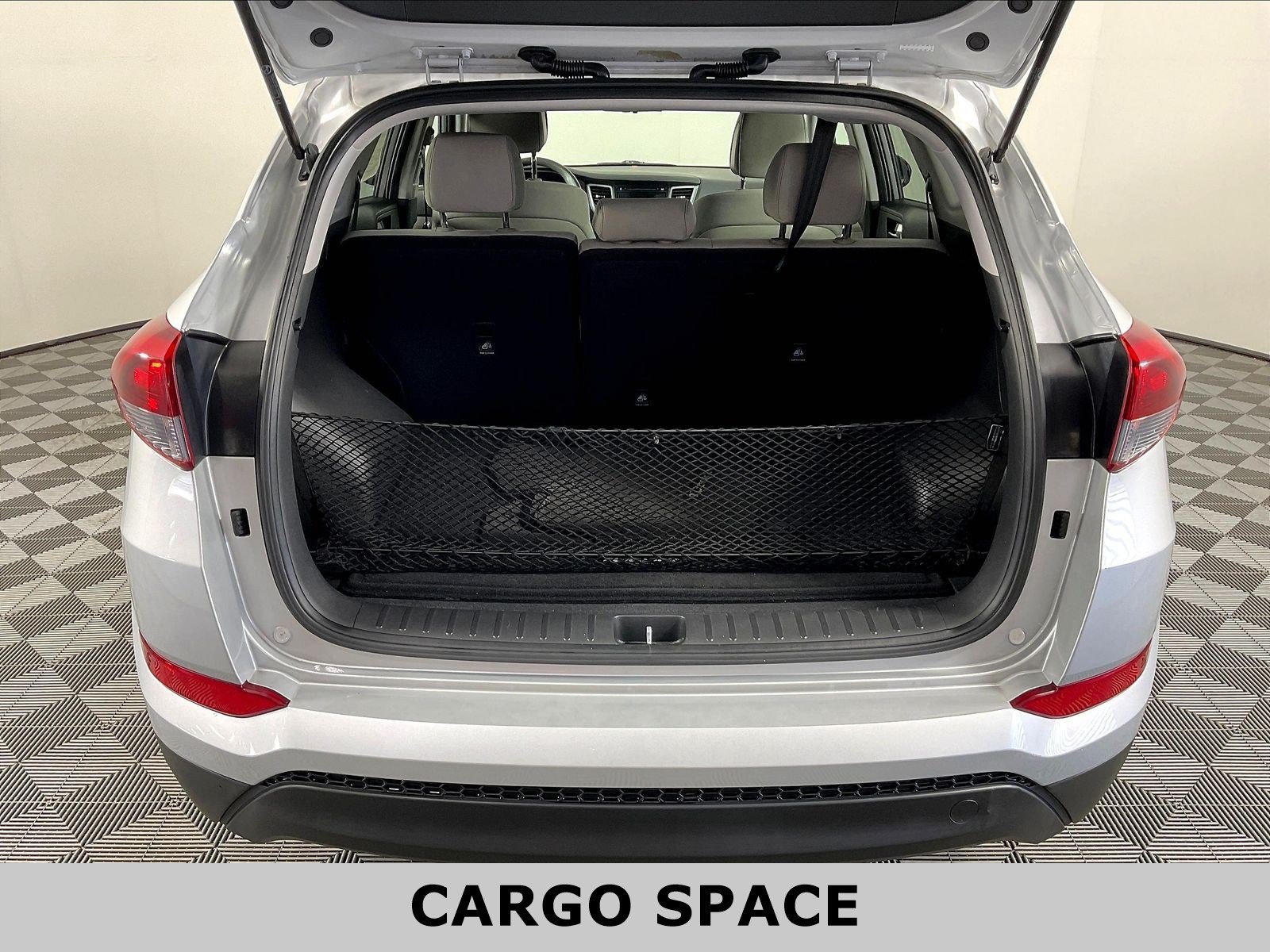 2018 Hyundai Tucson SE - Photo 38