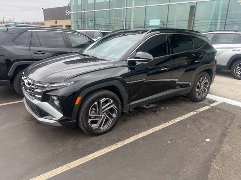 Used 2025 Hyundai Tucson Hybrid Limited SUV