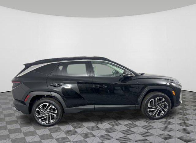 2025 Hyundai Tucson Limited photo 2