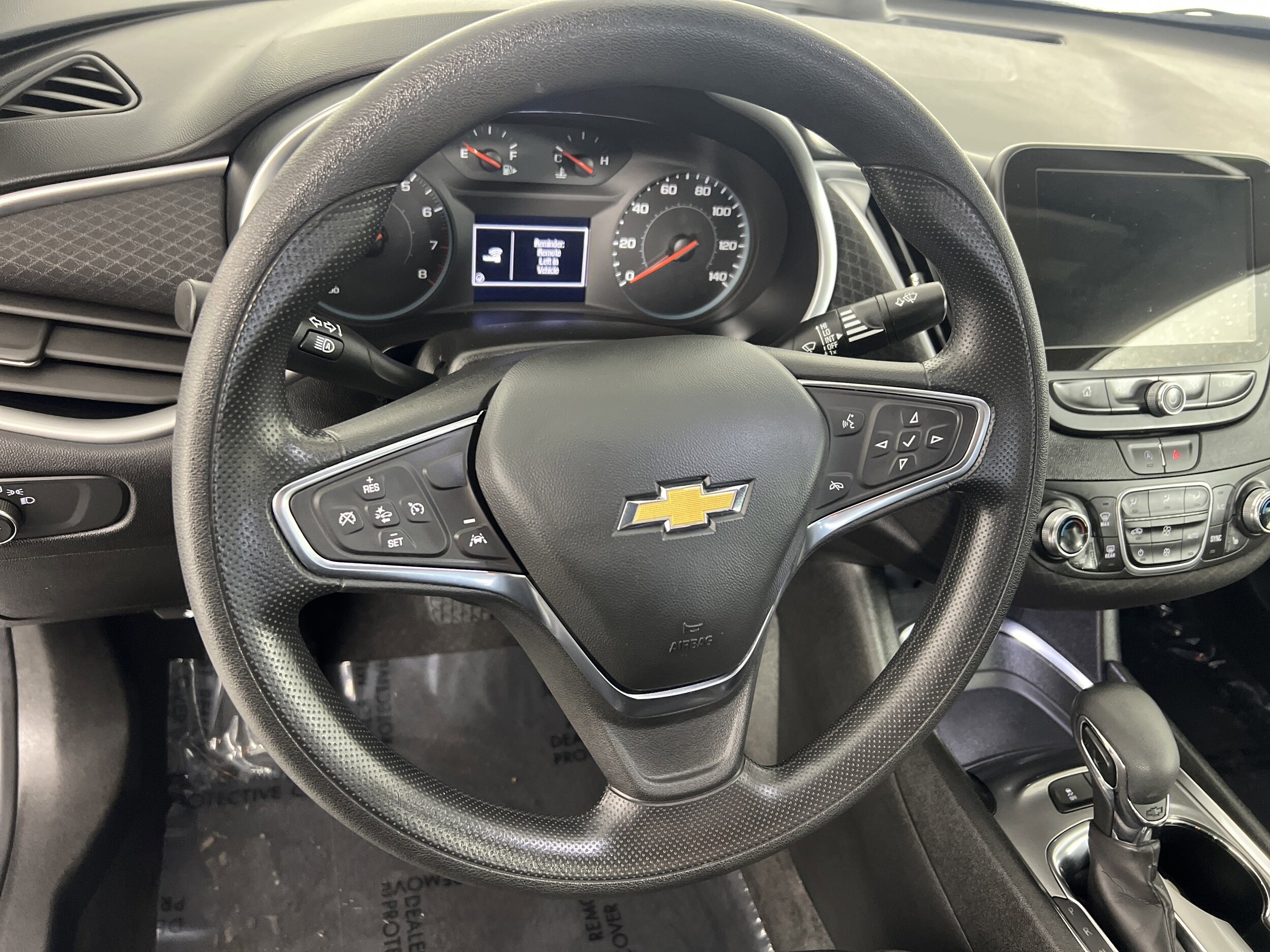 2024 Chevrolet Malibu 1LT photo 3