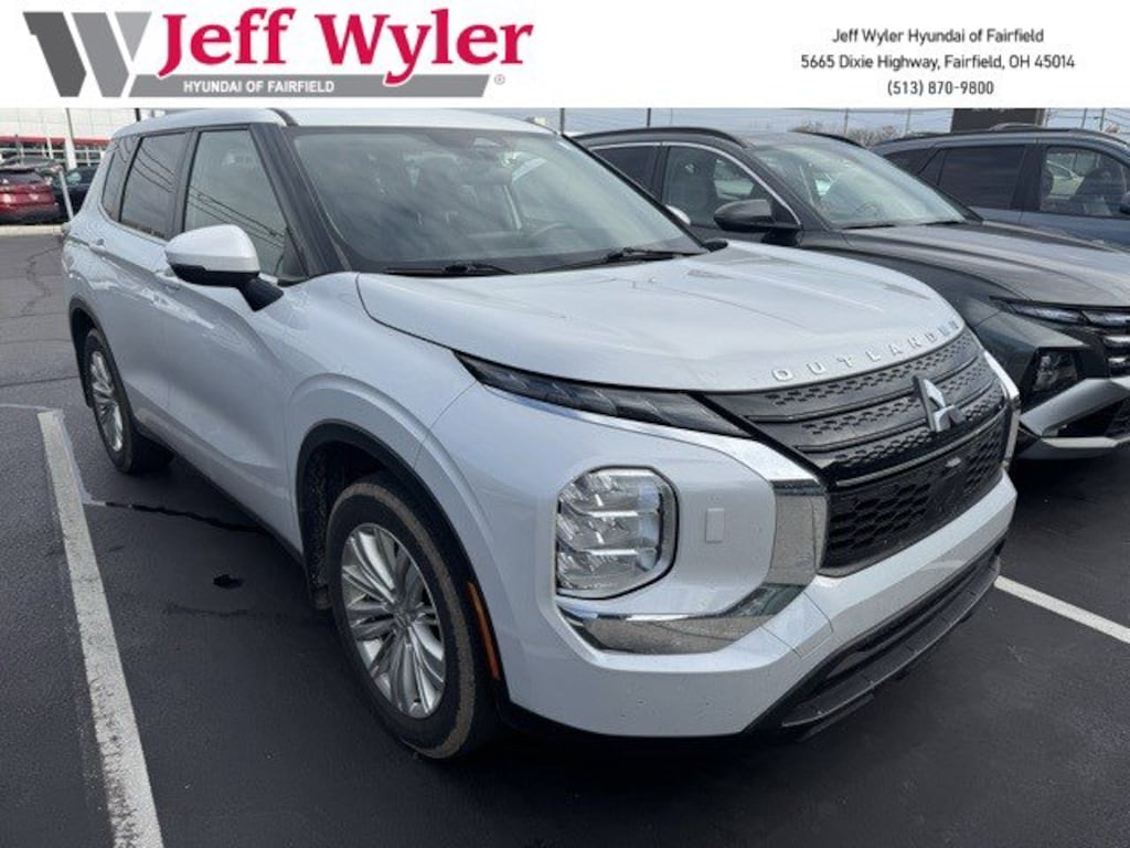 Used 2023 Mitsubishi Outlander ES SUV