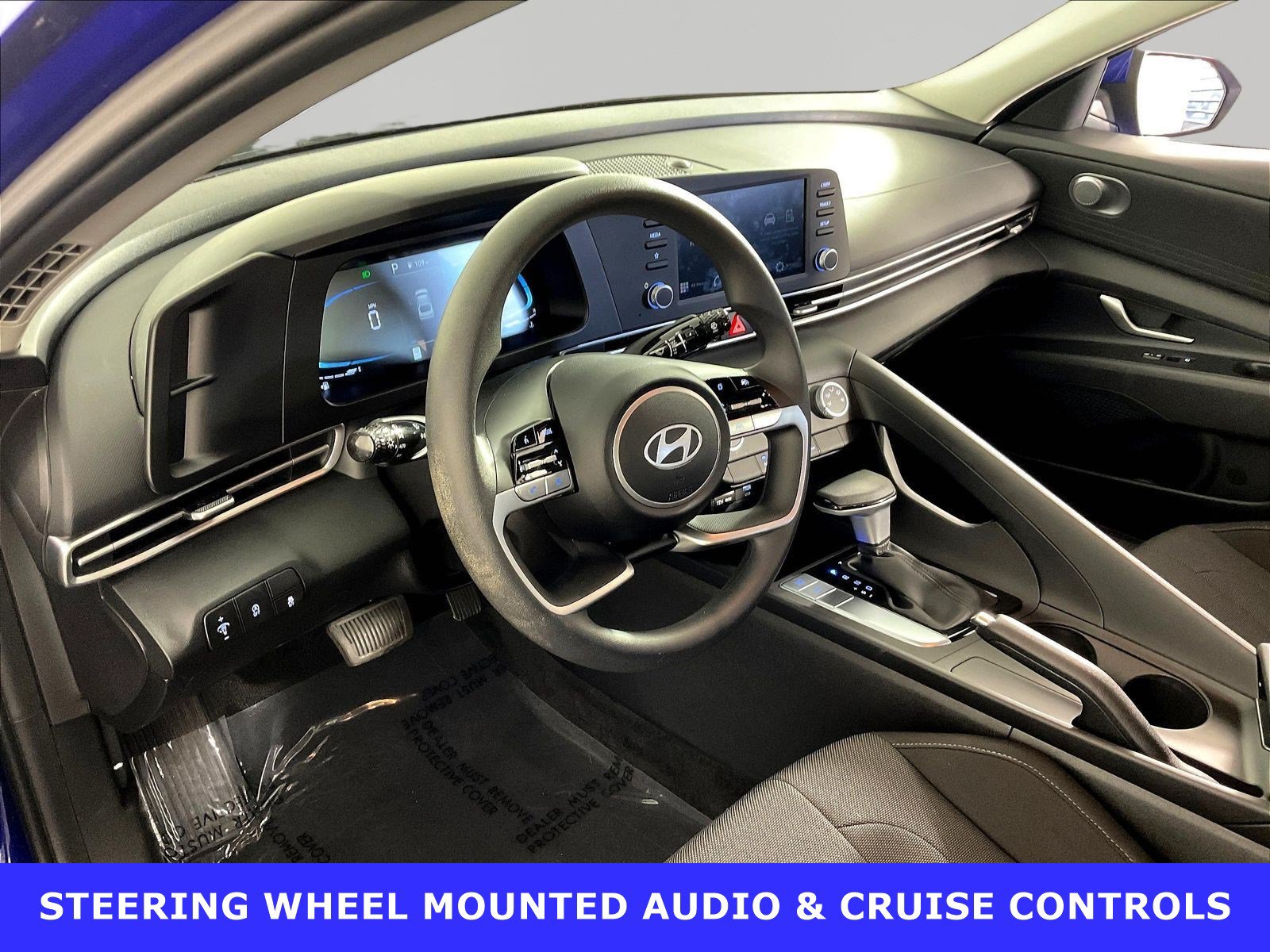 2025 Hyundai Elantra SE - Photo 19