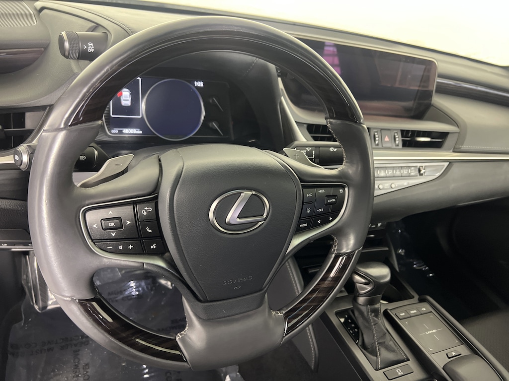 Used 2021 Lexus ES 250 Sedan