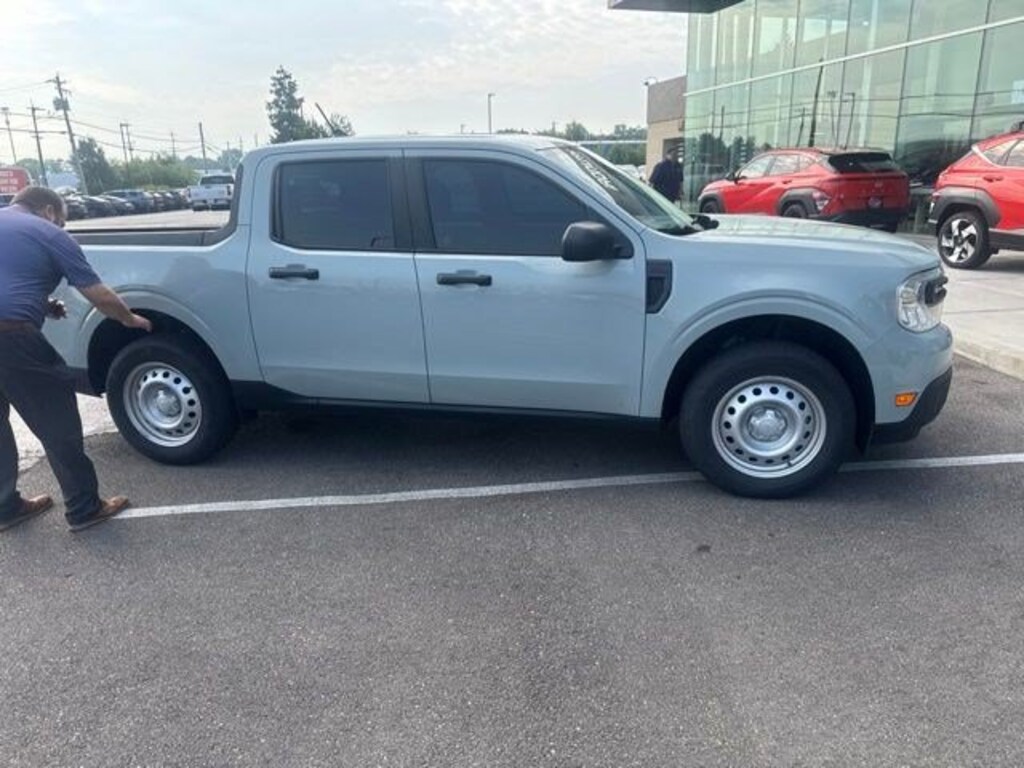 Used 2024 Ford Maverick XL Truck SuperCrew