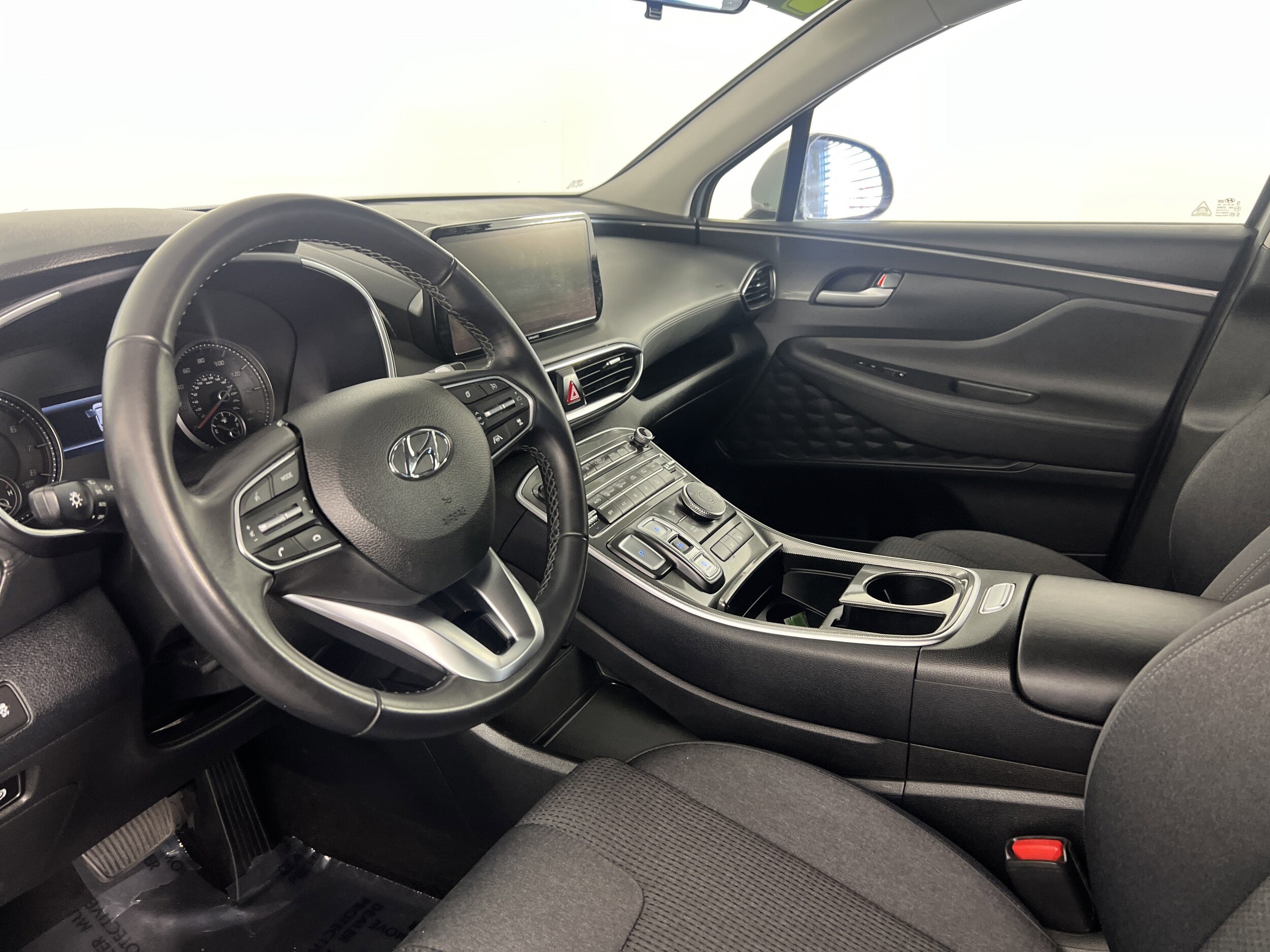 2023 Hyundai Santa Fe SEL photo 3