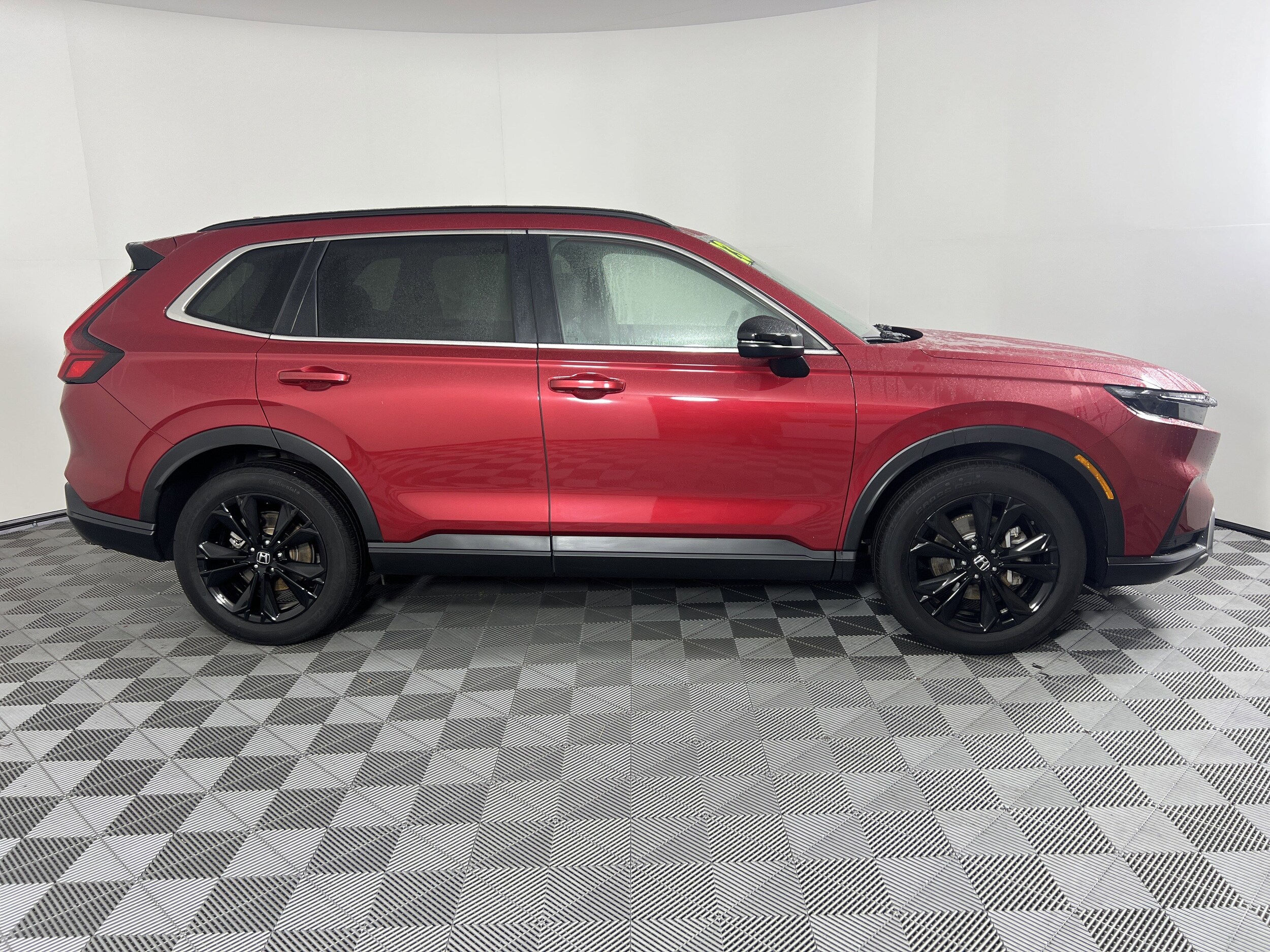 2023 Honda CR-V Hybrid Sport Touring photo 3