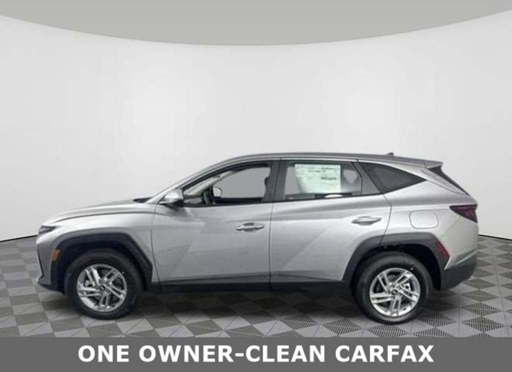 Certified 2025 Hyundai Tucson SE SUV