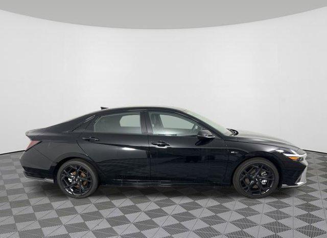 2025 Hyundai Elantra N Line photo 2