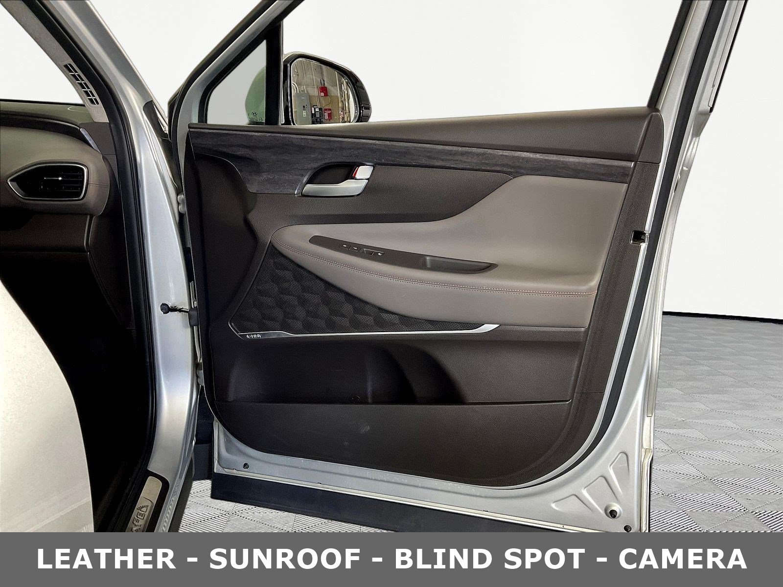 2019 Hyundai Santa Fe Limited - Photo 29