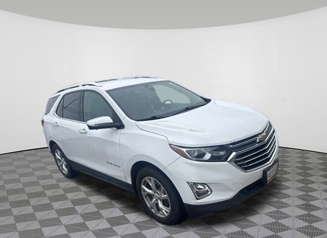 2019 Chevrolet Equinox Premier photo 2