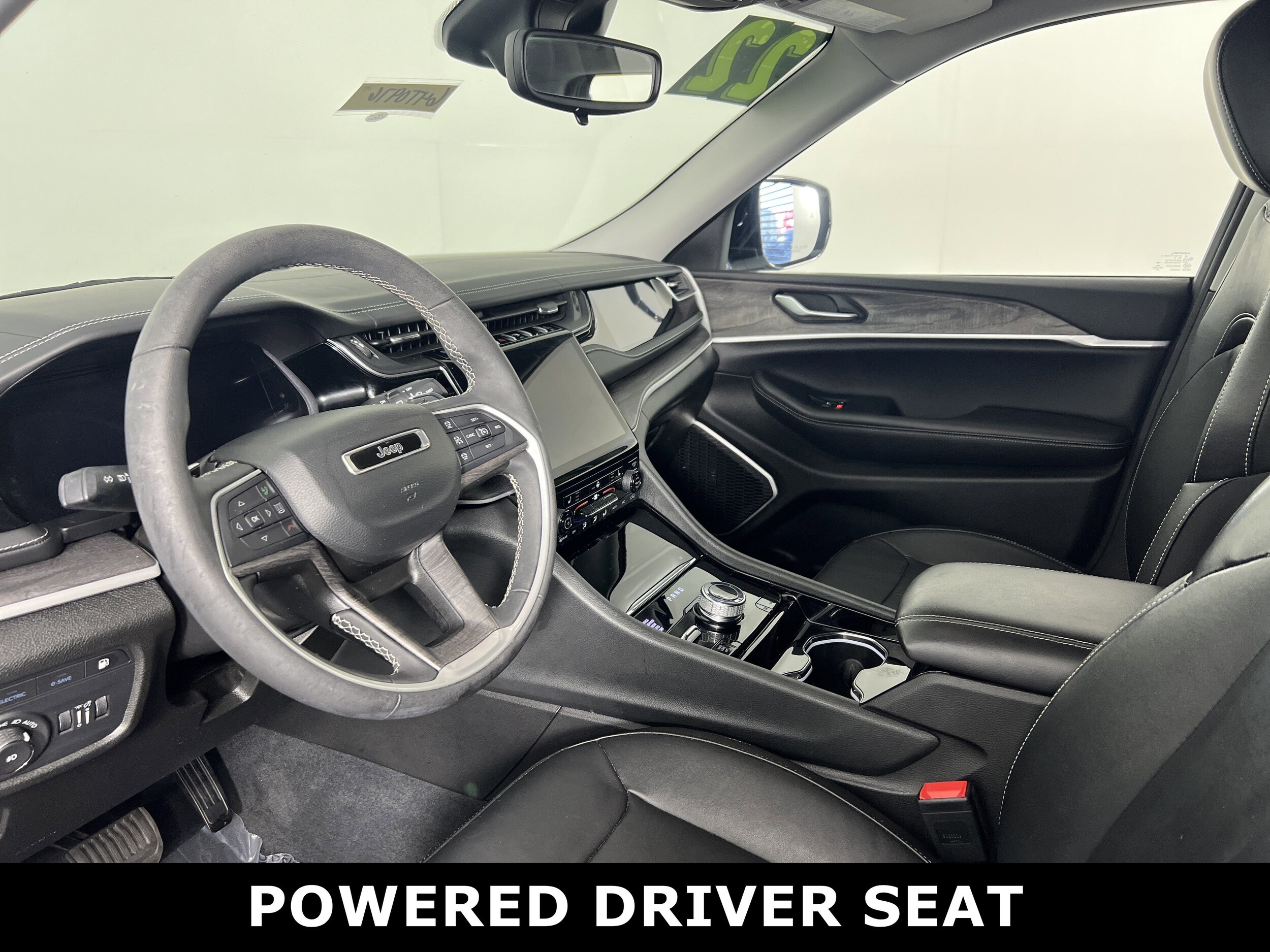 2022 Jeep Cherokee Limited 4xe photo 4