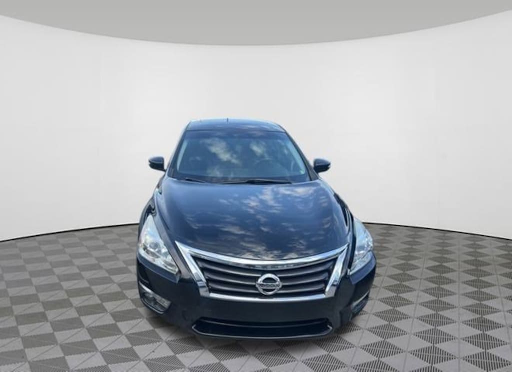 Used 2014 Nissan Altima 2.5 SL Sedan
