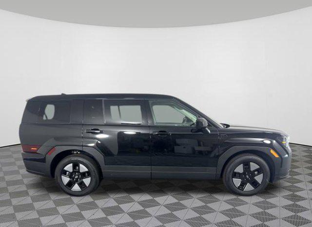 2026 Hyundai Santa Fe SE photo 2