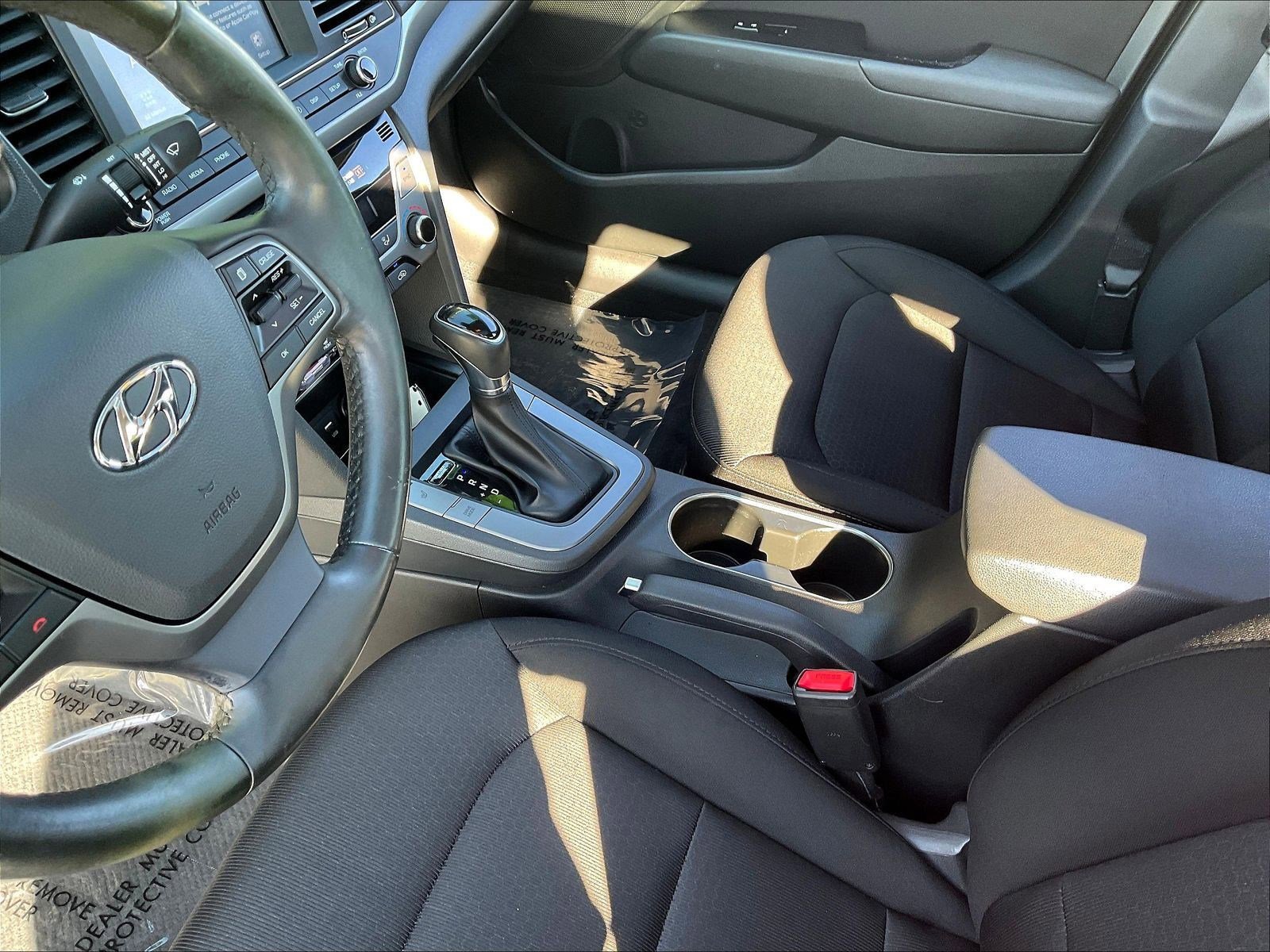 2018 Hyundai Elantra Value Edition - Photo 17