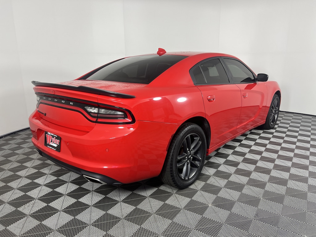 Used 2019 Dodge Charger SXT Sedan