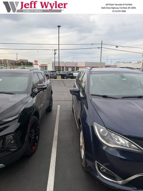 2019 Chrysler Pacifica Touring L