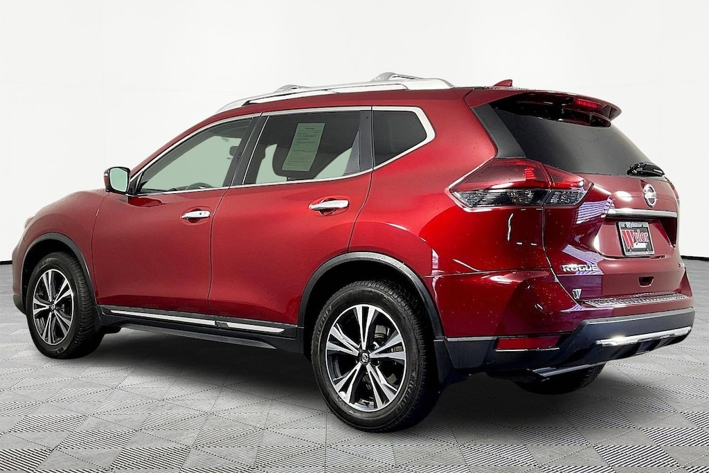 Used 2018 Nissan Rogue SL SUV