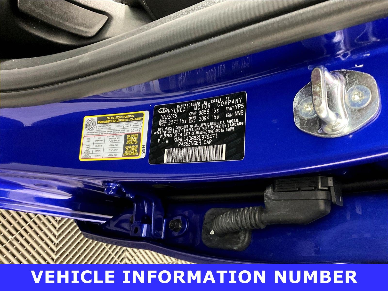 2025 Hyundai Elantra SE - Photo 21