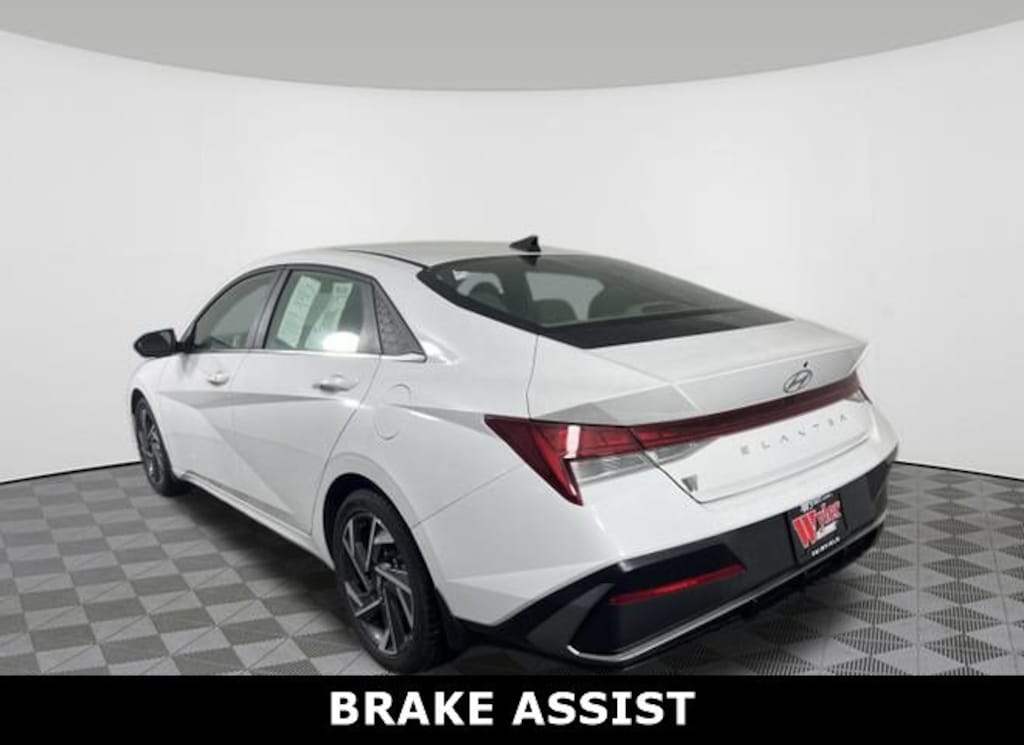 Certified 2024 Hyundai Elantra SEL Sedan