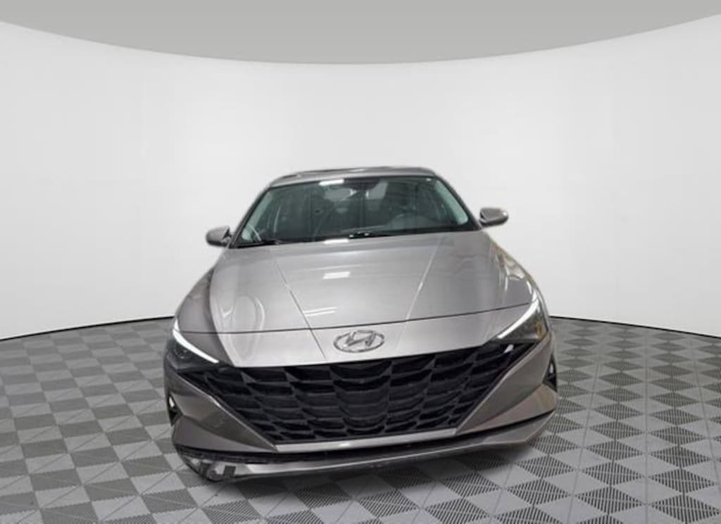 Certified 2022 Hyundai Elantra SE Sedan